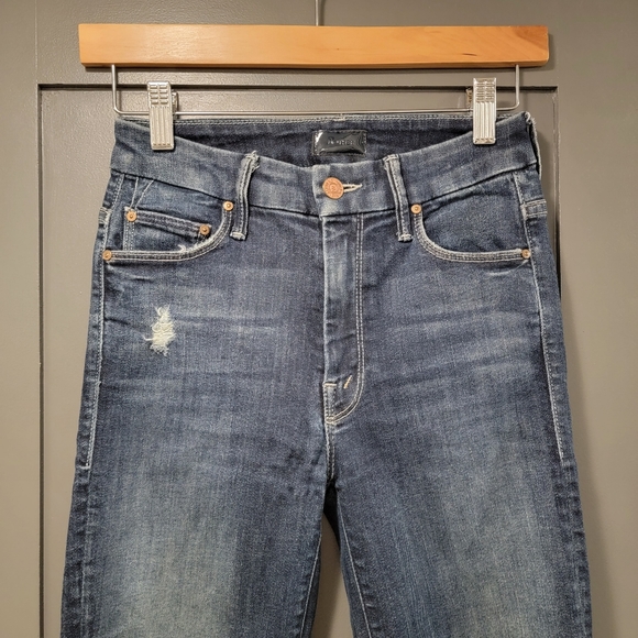 MOTHER High Waisted Looker Ankle Fray Cat Attack Jeans 24 - Picture 4 of 12